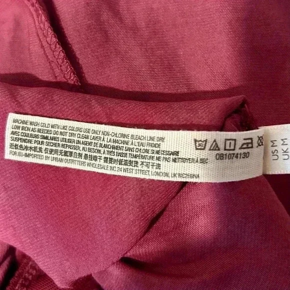 🌟”Free People Intimately” NWT Pomegranate Long Sleeve Thong Bodysuit Size M🌟 - Picture 11 of 13